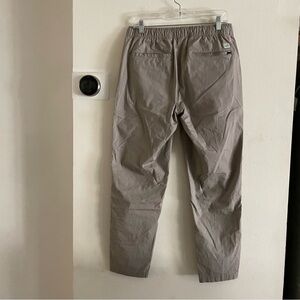 Vuori ripstop pants size medium